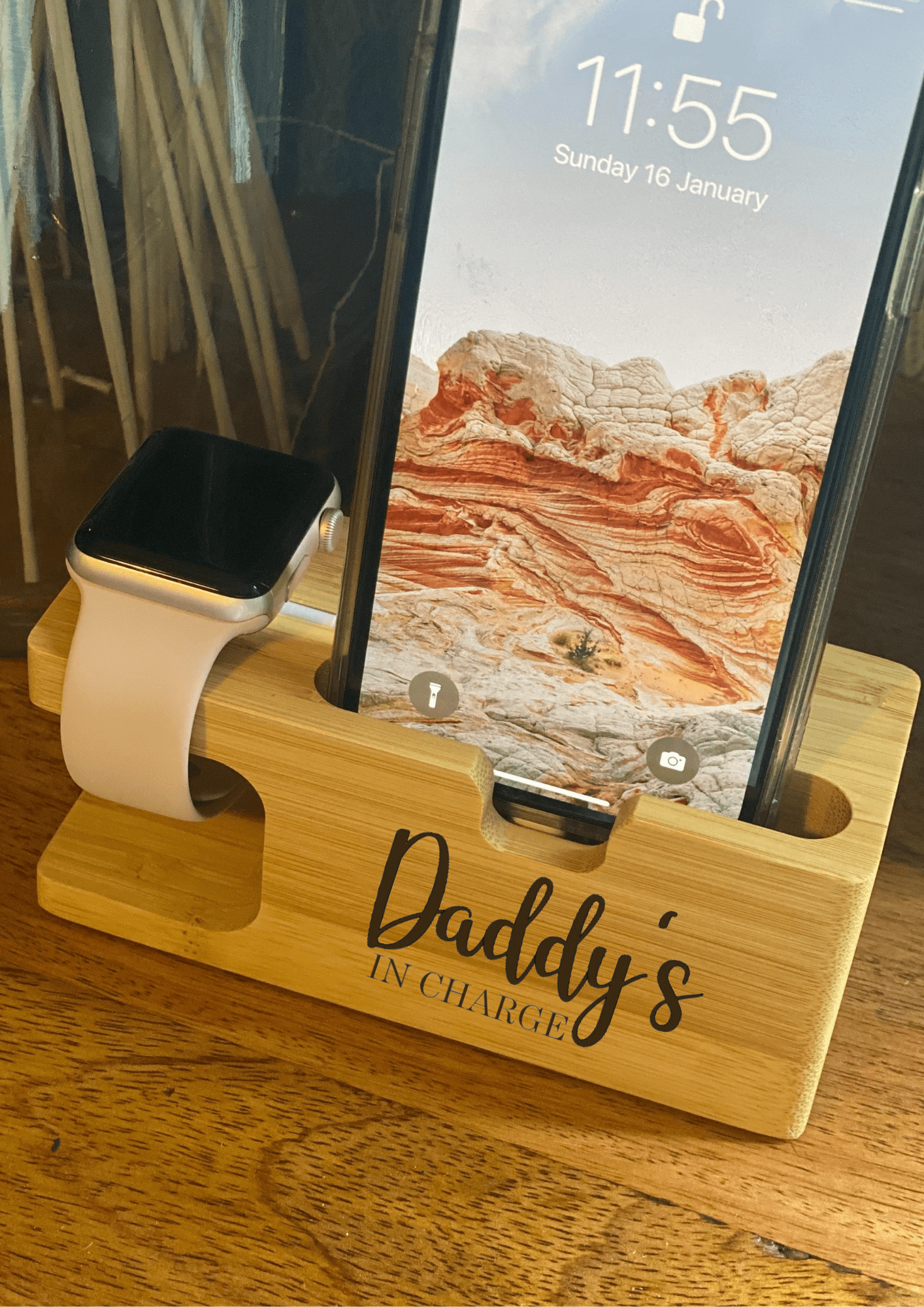 Lua Nova Charging Stations Daddy's in Charge - Apple Watch and Mobile Docking Station